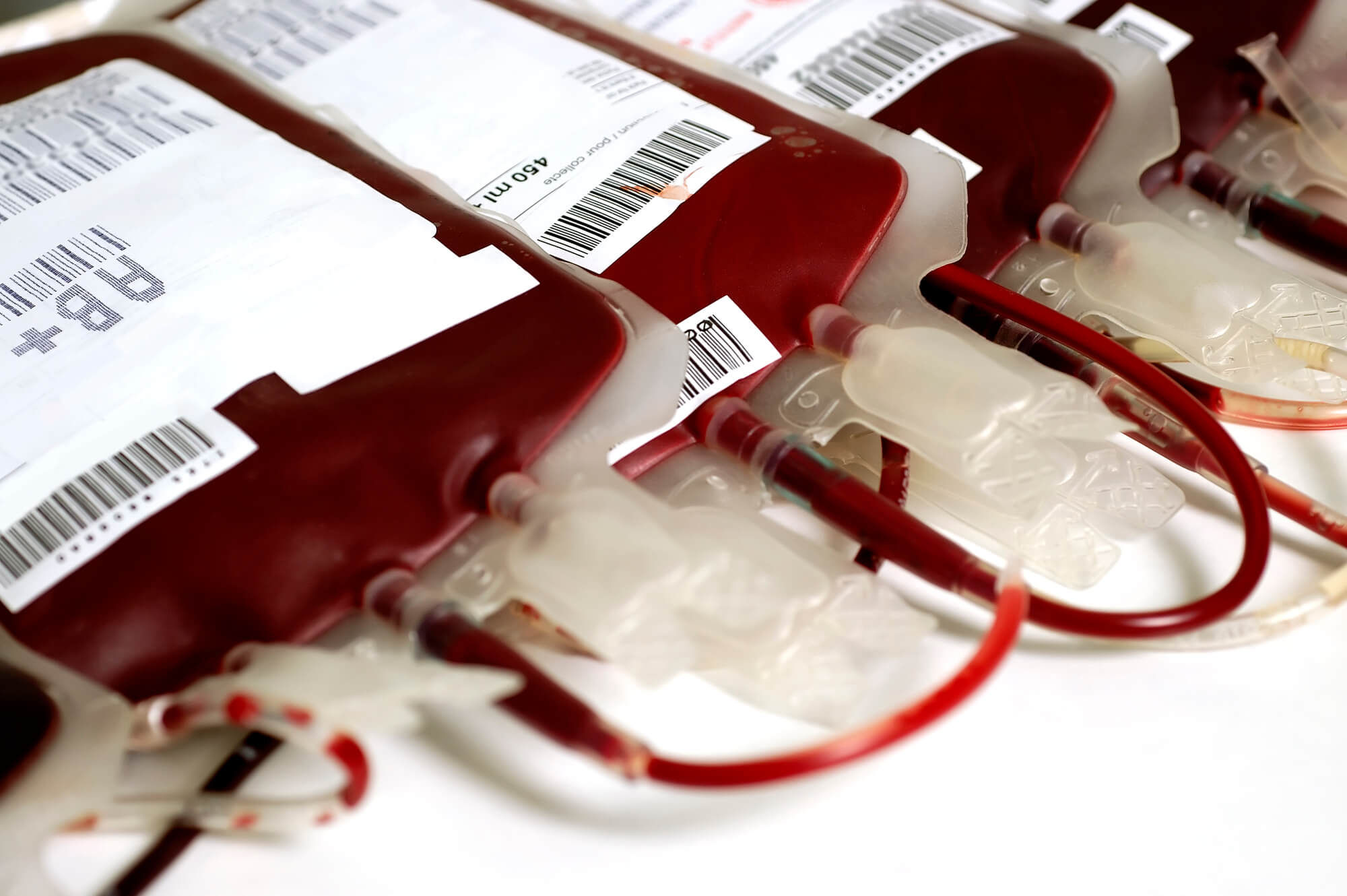 Фейки о здравоохранении: «опасное» донорство крови для ВСУ. Выпуск №7
