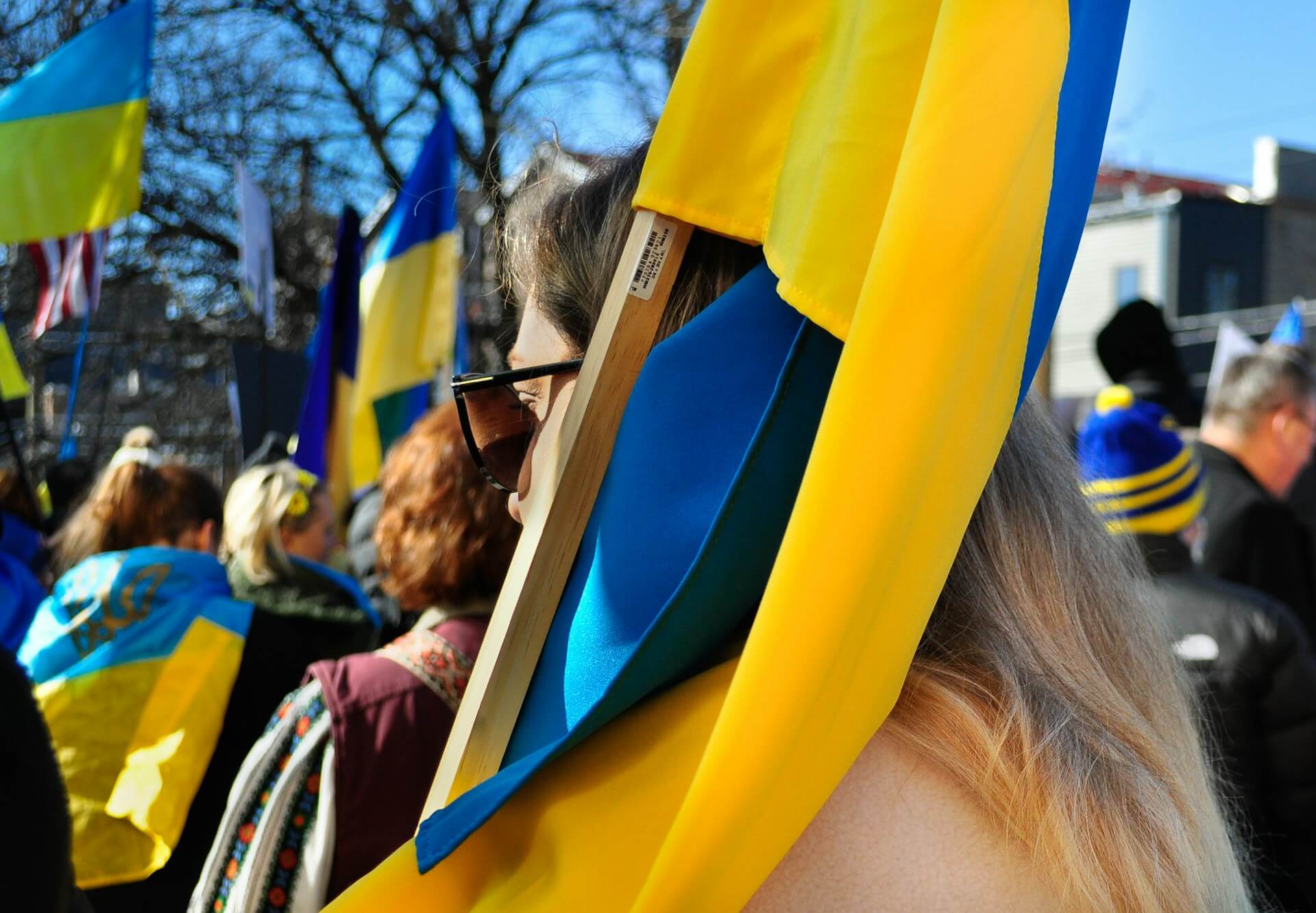 Why do Ukraine and Ukrainians support Democracy? An Analysis of Historical Origins of Pro-Democratic Attitudes in Ukraine