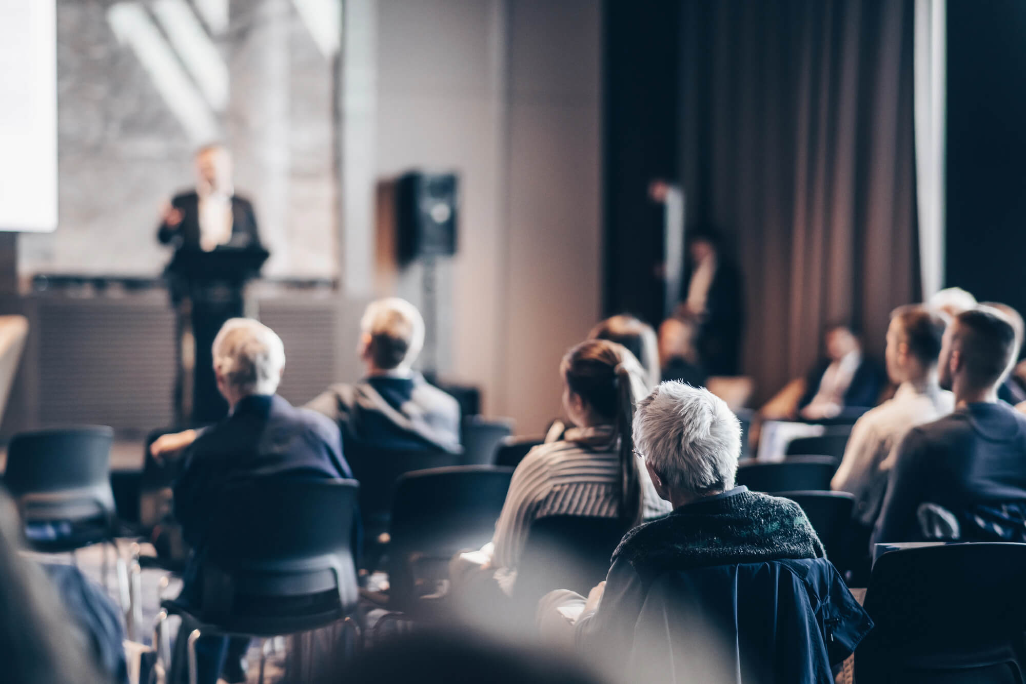 Як навчаються українські НУО: 7 ключових фактів з дослідження